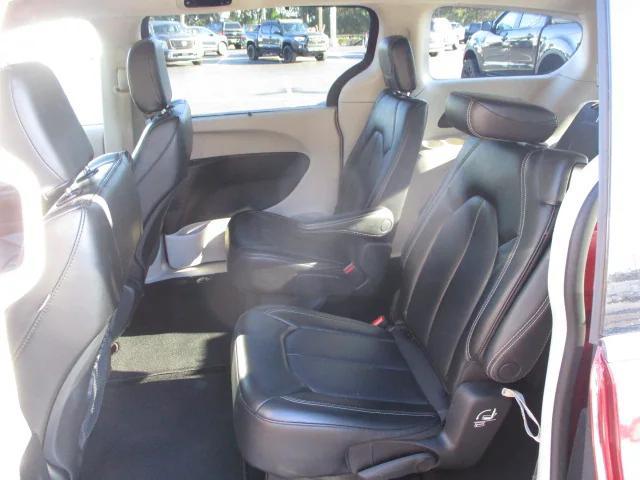 used 2023 Chrysler Pacifica car, priced at $27,400