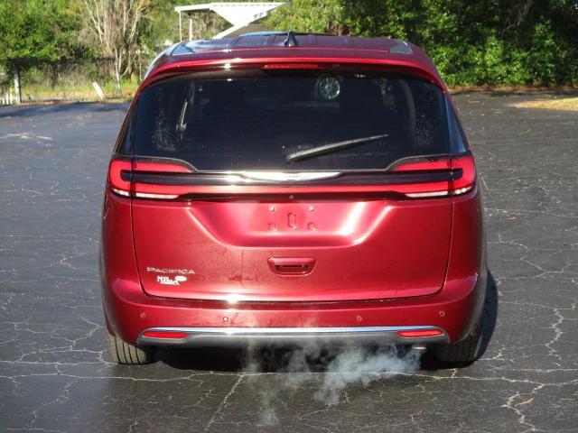 used 2023 Chrysler Pacifica car, priced at $27,400