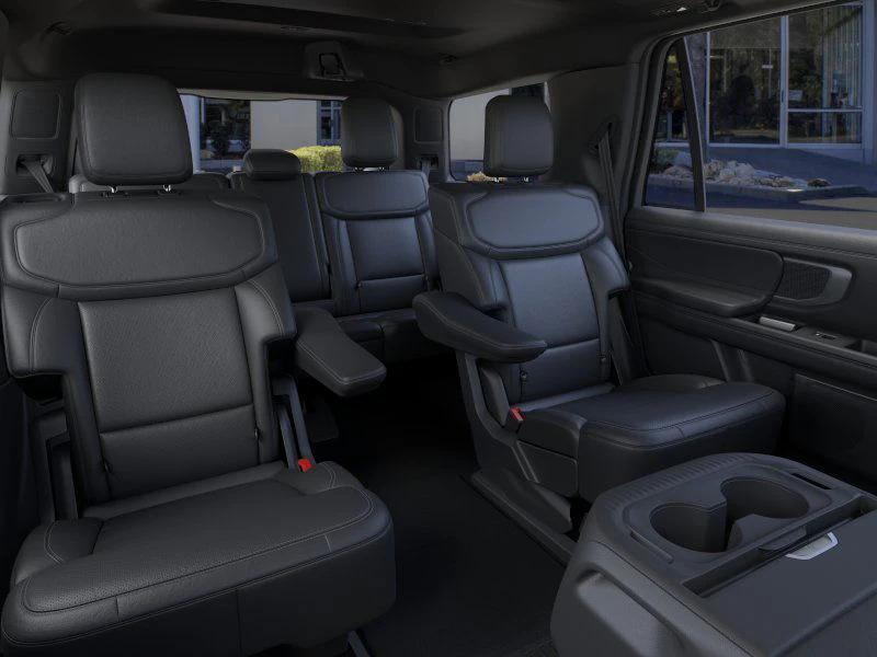 new 2025 Ford Expedition car, priced at $84,724