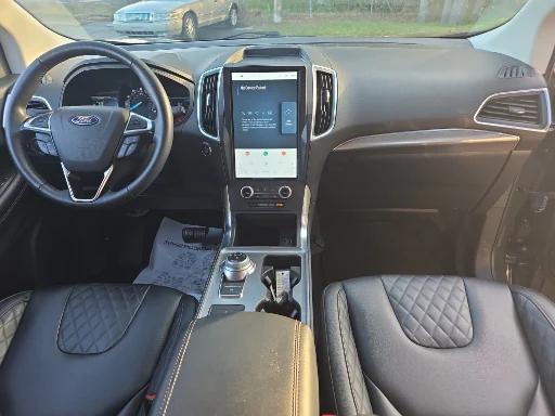 used 2024 Ford Edge car, priced at $30,400