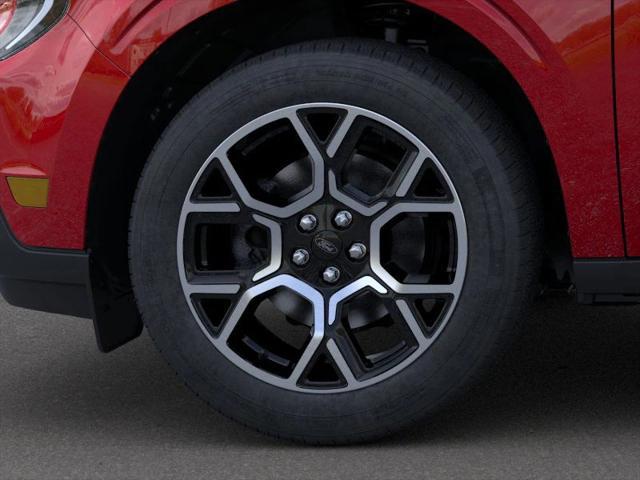 new 2025 Ford Maverick car, priced at $39,620