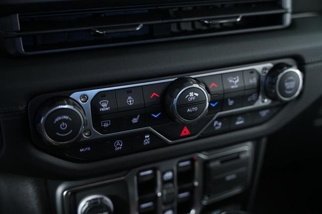 new 2025 Jeep Gladiator car, priced at $55,347