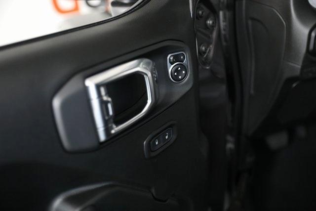 new 2025 Jeep Wrangler car, priced at $37,411