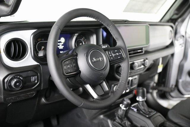 new 2025 Jeep Wrangler car, priced at $37,411