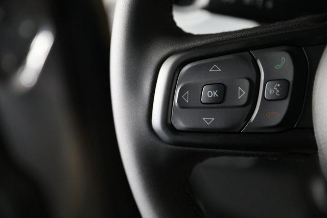 new 2025 Jeep Wrangler car, priced at $37,411