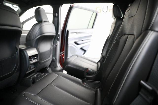 new 2025 Jeep Grand Cherokee L car, priced at $43,803