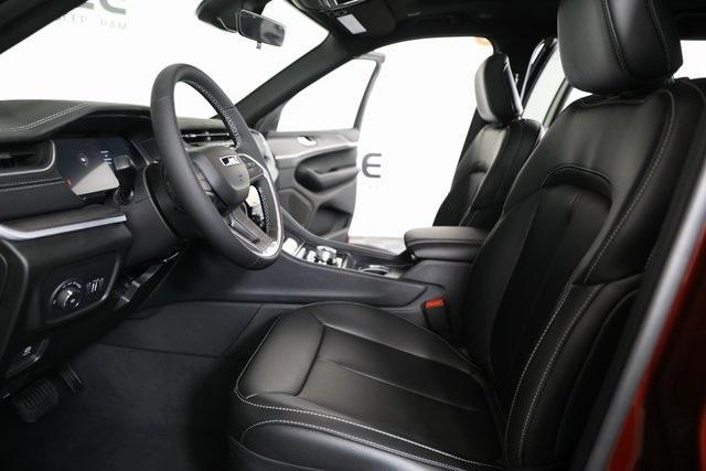 new 2025 Jeep Grand Cherokee L car, priced at $43,803