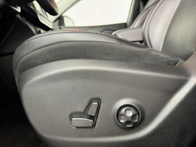 used 2021 Jeep Cherokee car, priced at $21,998