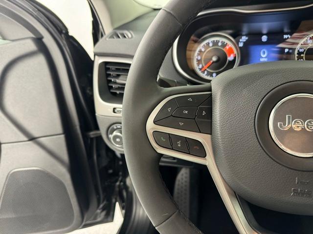 used 2021 Jeep Cherokee car, priced at $21,998