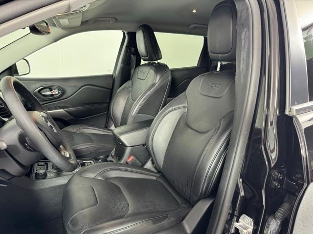 used 2021 Jeep Cherokee car, priced at $21,998