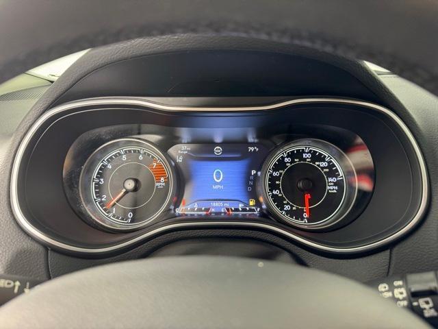 used 2021 Jeep Cherokee car, priced at $21,998
