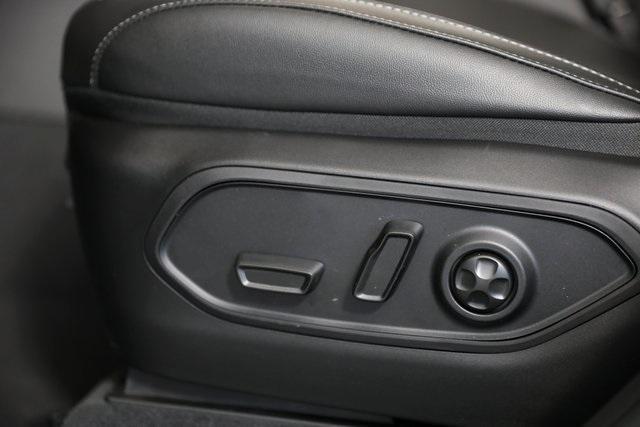 new 2025 Jeep Grand Cherokee car, priced at $45,207