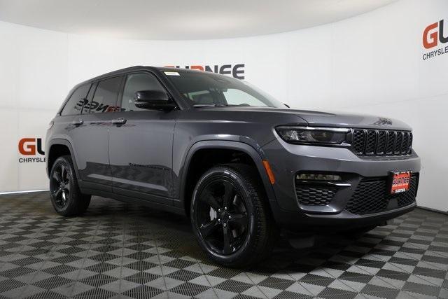 new 2025 Jeep Grand Cherokee car, priced at $46,256