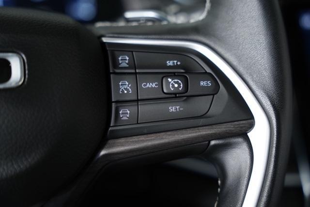 used 2022 Jeep Grand Cherokee car, priced at $32,659