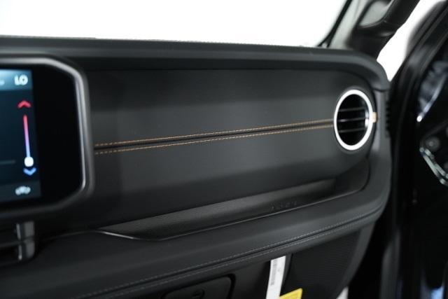new 2025 Jeep Gladiator car, priced at $42,008