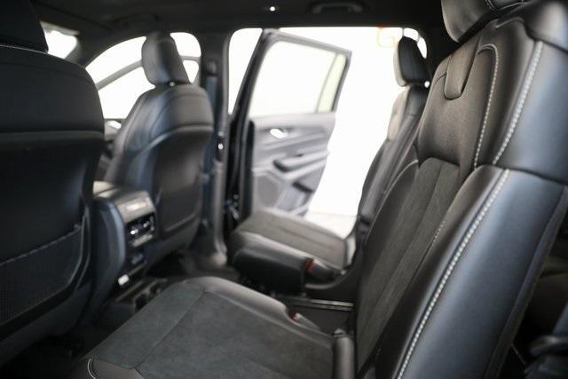 new 2025 Jeep Grand Cherokee L car, priced at $43,834