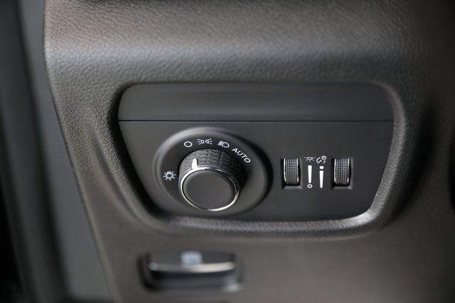 new 2025 Jeep Grand Cherokee L car, priced at $43,834