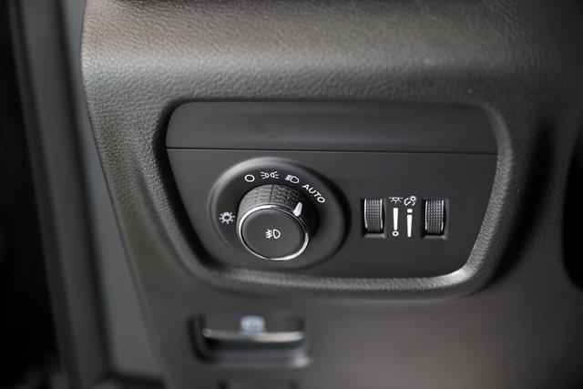 new 2025 Jeep Grand Cherokee L car, priced at $47,722