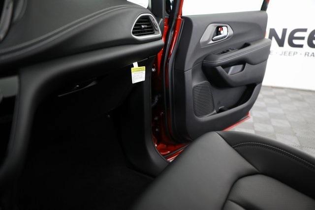 new 2025 Chrysler Pacifica car, priced at $40,610