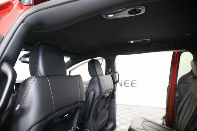 new 2025 Chrysler Pacifica car, priced at $40,610