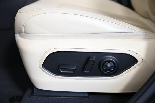 used 2022 Jeep Grand Cherokee L car, priced at $32,123