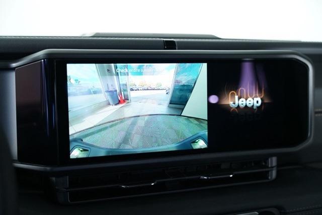 new 2025 Jeep Gladiator car, priced at $42,187