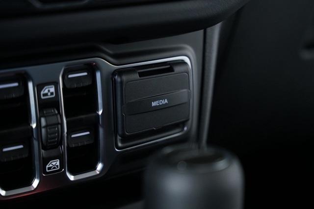 new 2025 Jeep Gladiator car, priced at $42,187