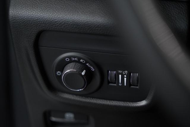 new 2025 Jeep Grand Cherokee L car, priced at $43,304