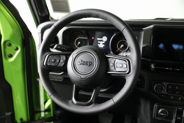 new 2025 Jeep Wrangler car, priced at $44,577