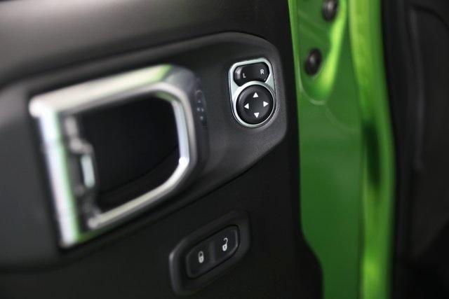 new 2025 Jeep Wrangler car, priced at $44,577