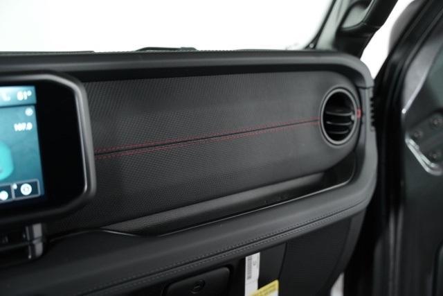 new 2025 Jeep Gladiator car, priced at $54,954