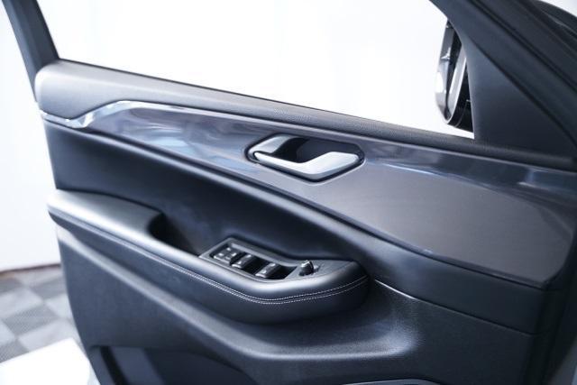 used 2023 Jeep Grand Cherokee car, priced at $29,998