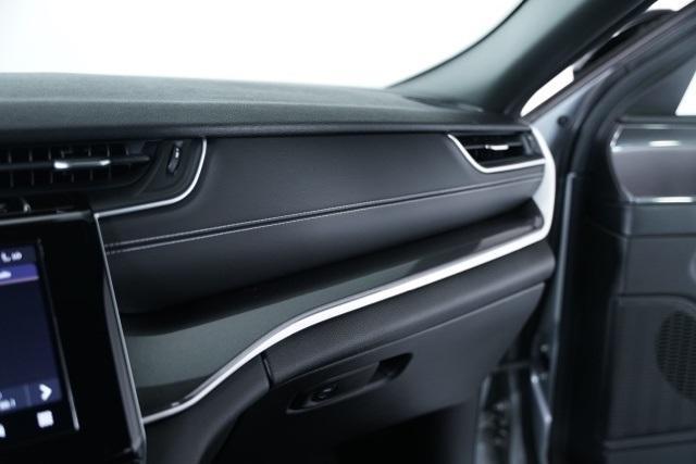 used 2023 Jeep Grand Cherokee car, priced at $29,998