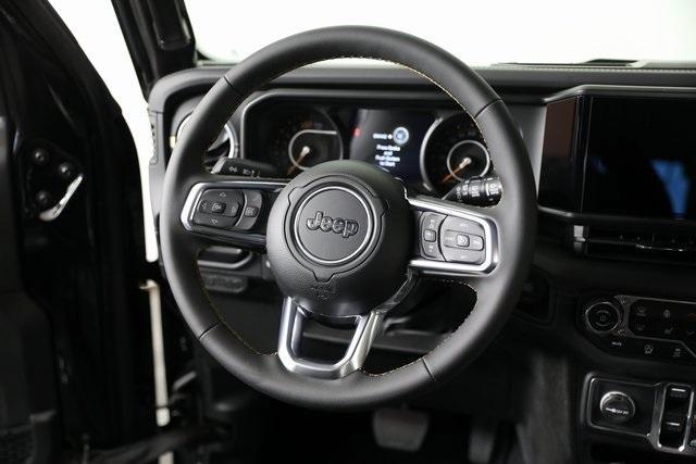 new 2025 Jeep Wrangler car, priced at $54,582