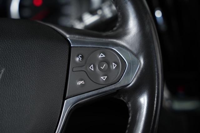 used 2021 Chevrolet Traverse car, priced at $23,498