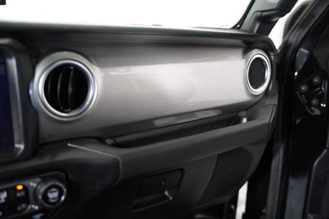 used 2020 Jeep Gladiator car, priced at $27,998