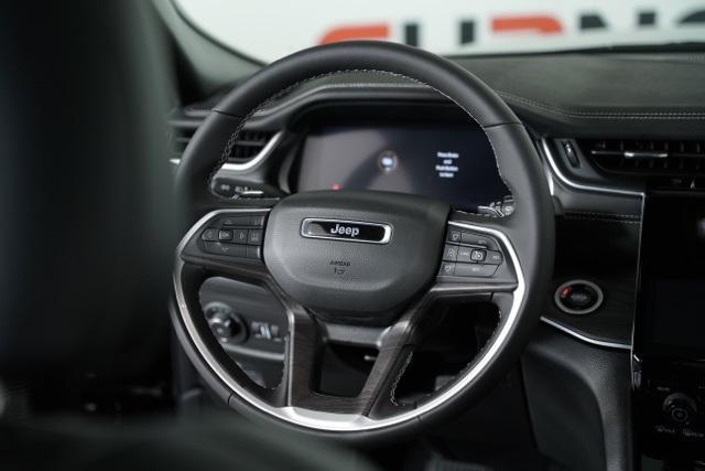 new 2025 Jeep Grand Cherokee L car, priced at $48,303