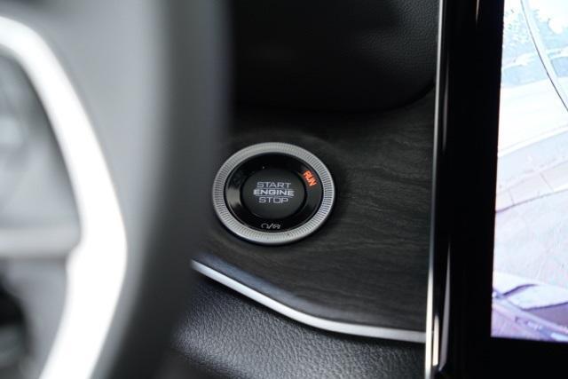 new 2025 Jeep Grand Cherokee L car, priced at $48,303