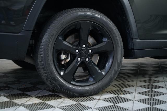 used 2023 Jeep Grand Cherokee L car, priced at $30,999