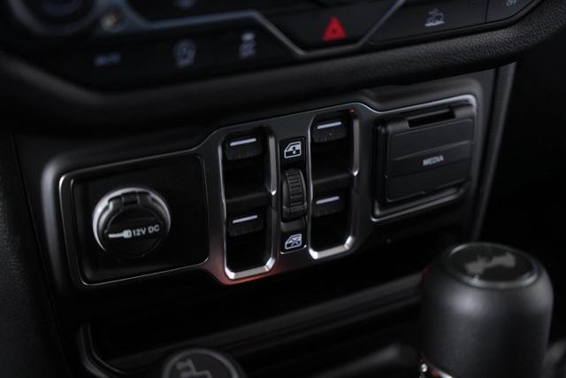 new 2026 Jeep Wrangler car, priced at $40,774