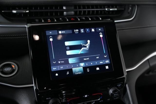 new 2025 Jeep Grand Cherokee car, priced at $36,046