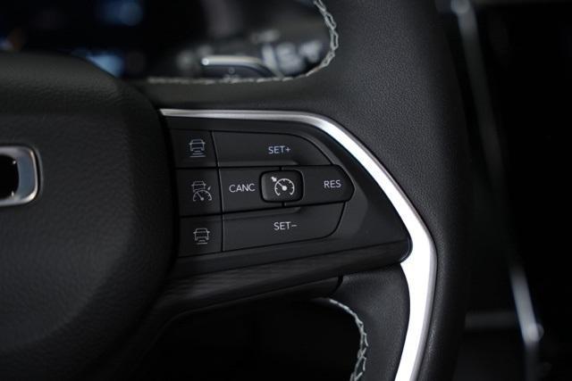 new 2025 Jeep Grand Cherokee car, priced at $36,046