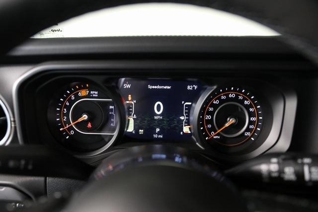 new 2025 Jeep Wrangler car, priced at $50,537