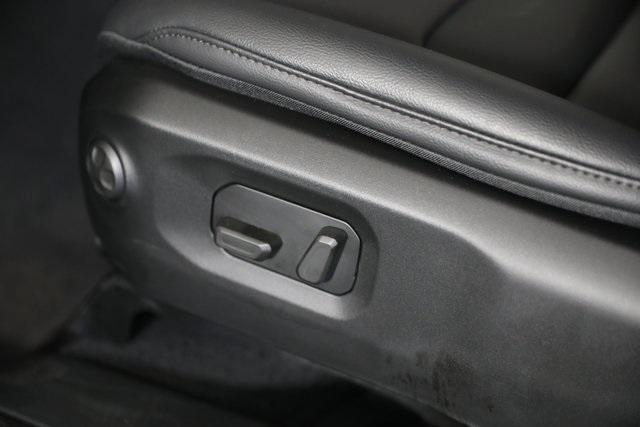 new 2025 Jeep Wrangler car, priced at $50,537