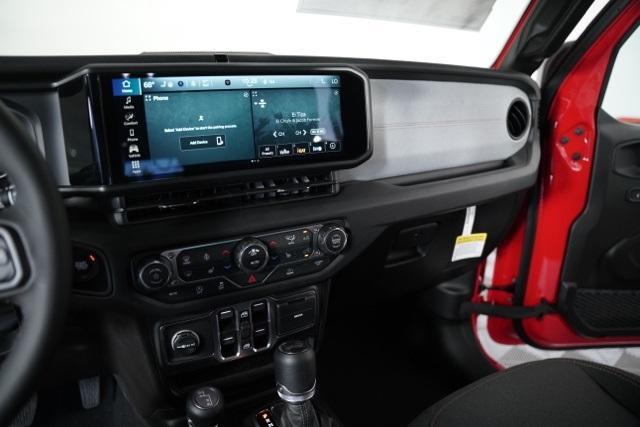 new 2025 Jeep Wrangler car, priced at $44,327