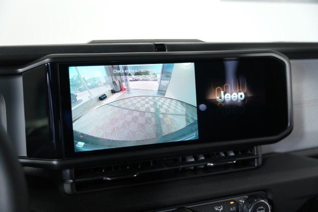 new 2025 Jeep Wrangler car, priced at $44,327