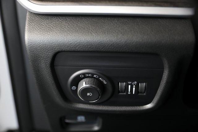 new 2025 Jeep Grand Cherokee L car, priced at $43,725