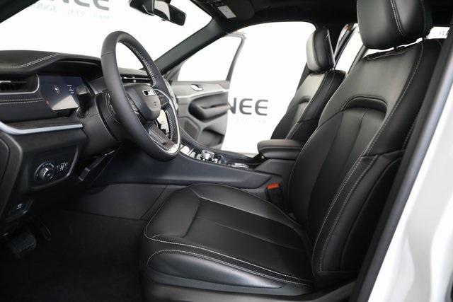 new 2025 Jeep Grand Cherokee L car, priced at $43,725