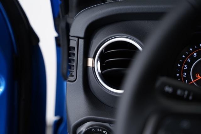 new 2025 Jeep Gladiator car, priced at $43,193