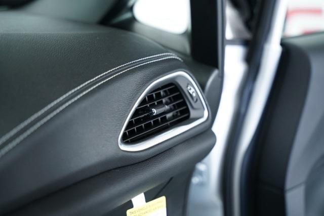 new 2026 Chrysler Pacifica car, priced at $49,838
